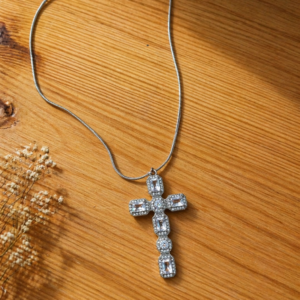 Collier CROIX argenté
